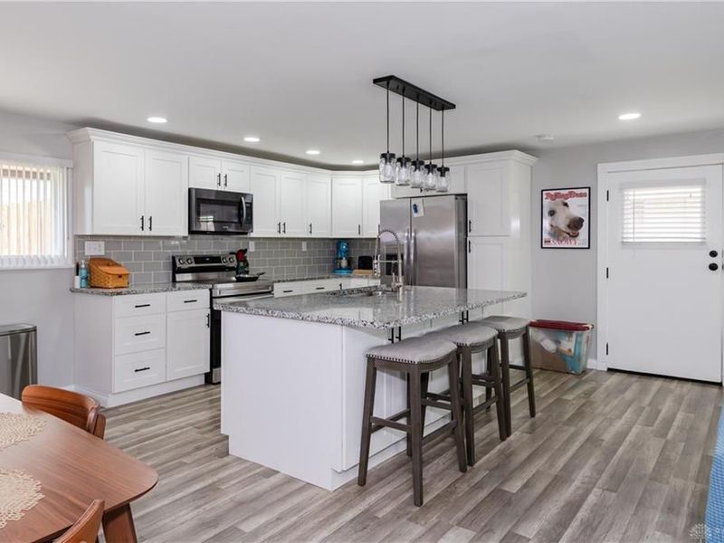 4390 Mahler Drive, Huber Heights, OH 45424 Photo 6