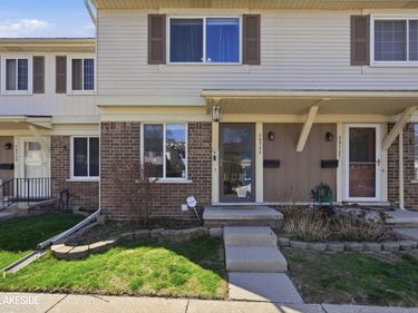 39733 Manor Drive, Harrison Twp, MI 48045