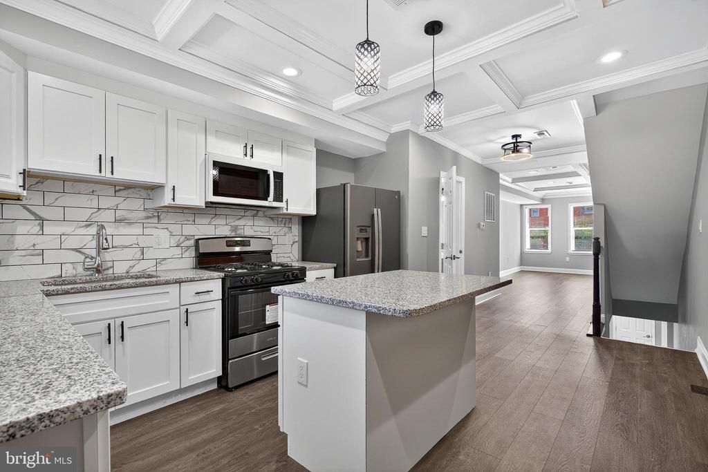 320 Pulaski Street , Baltimore, MD 21223 Main Photo