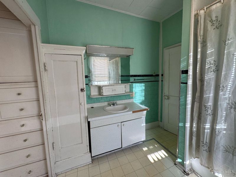 405 W Main Street, Blanchester, OH 45107 Photo 17