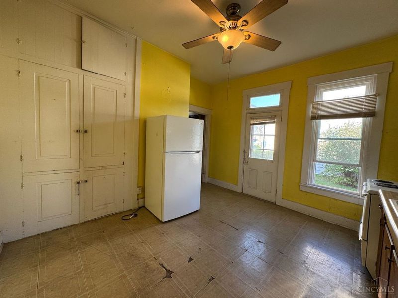 405 W Main Street, Blanchester, OH 45107 Photo 20