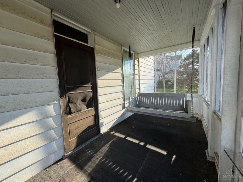 405 W Main Street, Blanchester, OH 45107 Photo 5