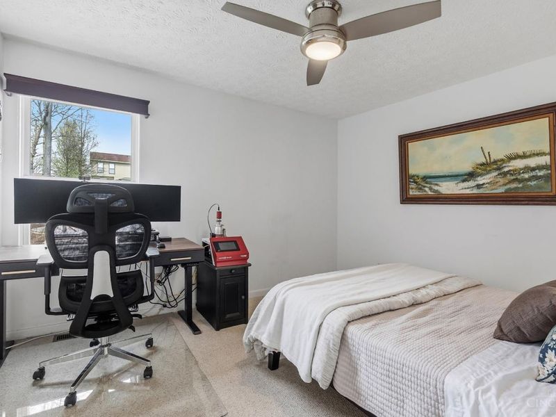 3628 Ridgewood Avenue, Cincinnati, OH 45211 Photo 17