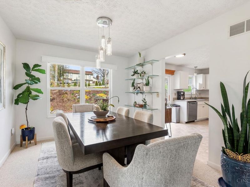 3628 Ridgewood Avenue, Cincinnati, OH 45211 Photo 7