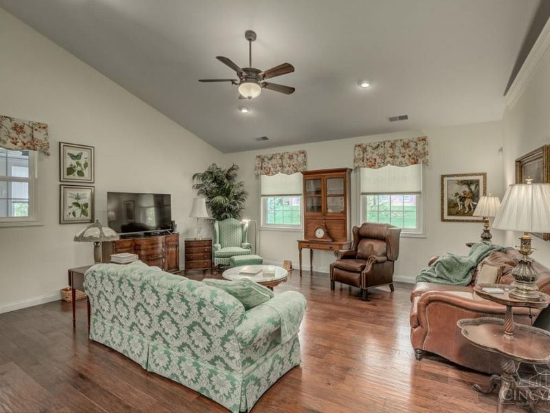 341 Miami Trace, Harrison, OH 45030 Photo 8