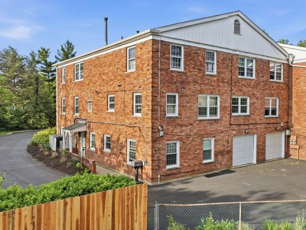 1110 Springfield, Unit A15, Wyoming, OH 45215