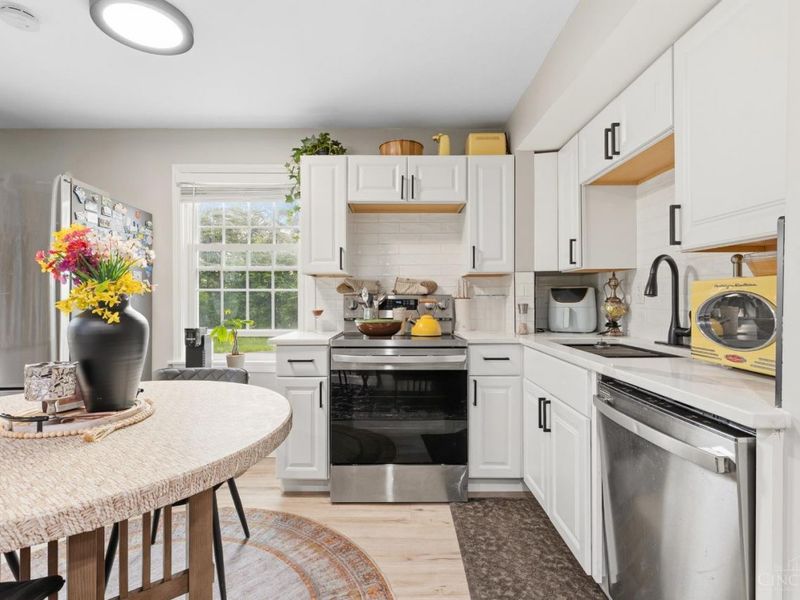 1110 Springfield, Unit A15, Wyoming, OH 45215 Photo 20