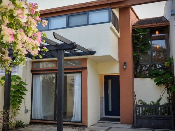 7849 SW 103rd Pl, Miami, FL 33173