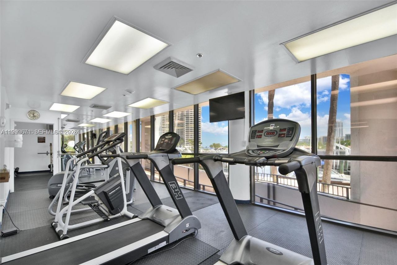 300 Three Islands Blvd, Unit 108, Hallandale Beach, FL 33009 Photo