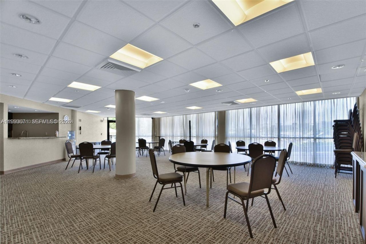 300 Three Islands Blvd, Unit 108, Hallandale Beach, FL 33009 Photo