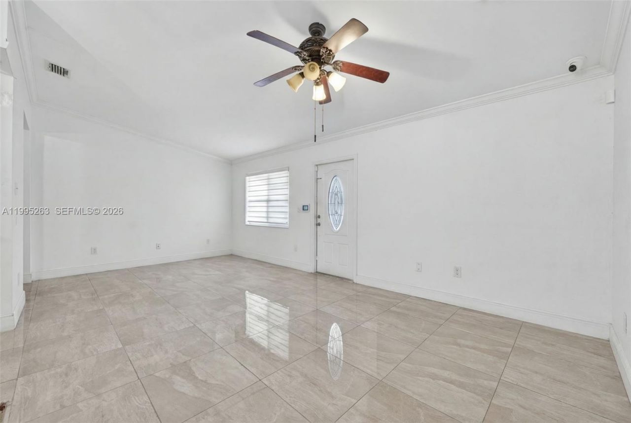 14747 SW 82nd St, Miami, FL 33193 Photo