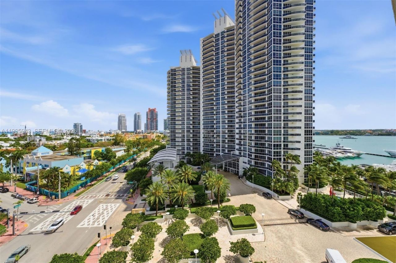 450 Alton Rd, Unit 910, Miami Beach, FL 33139 Photo