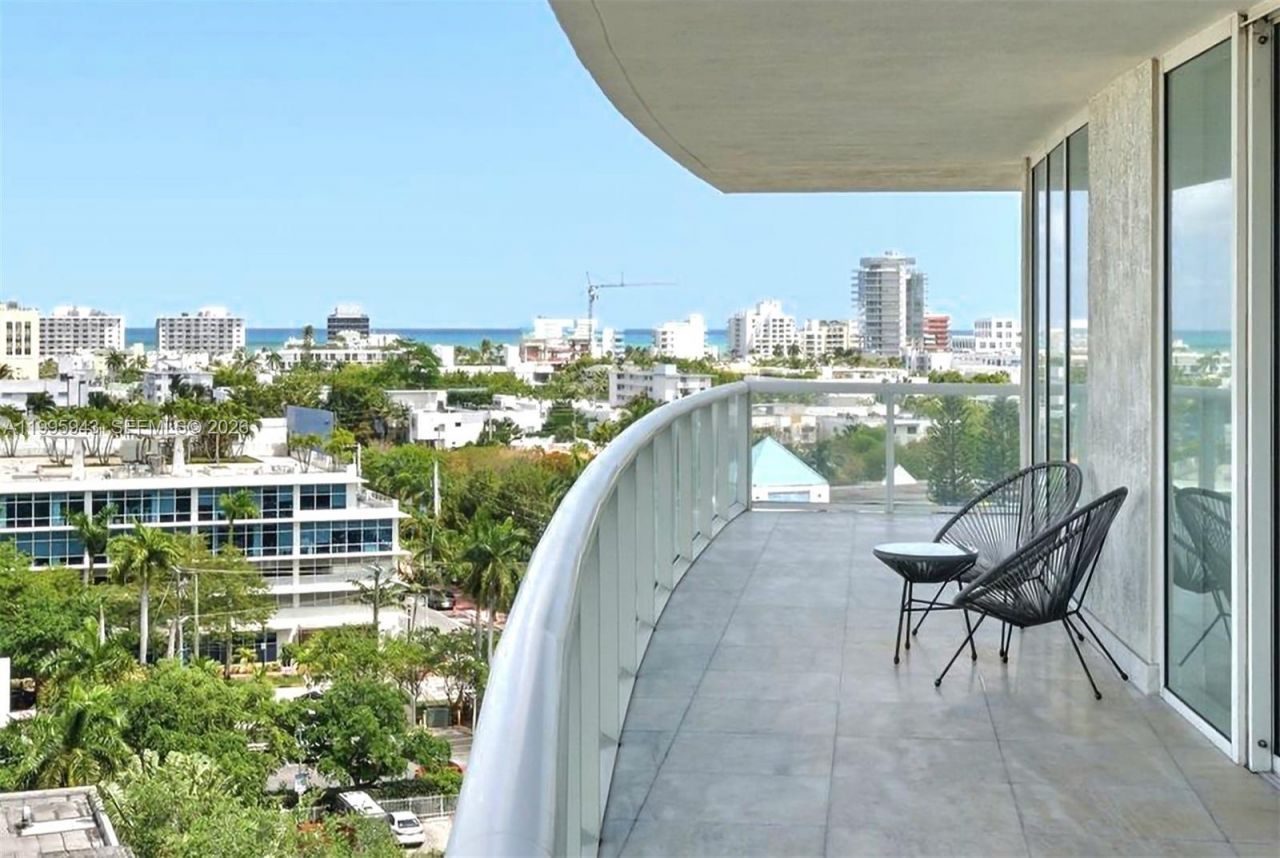 450 Alton Rd, Unit 910, Miami Beach, FL 33139 Photo