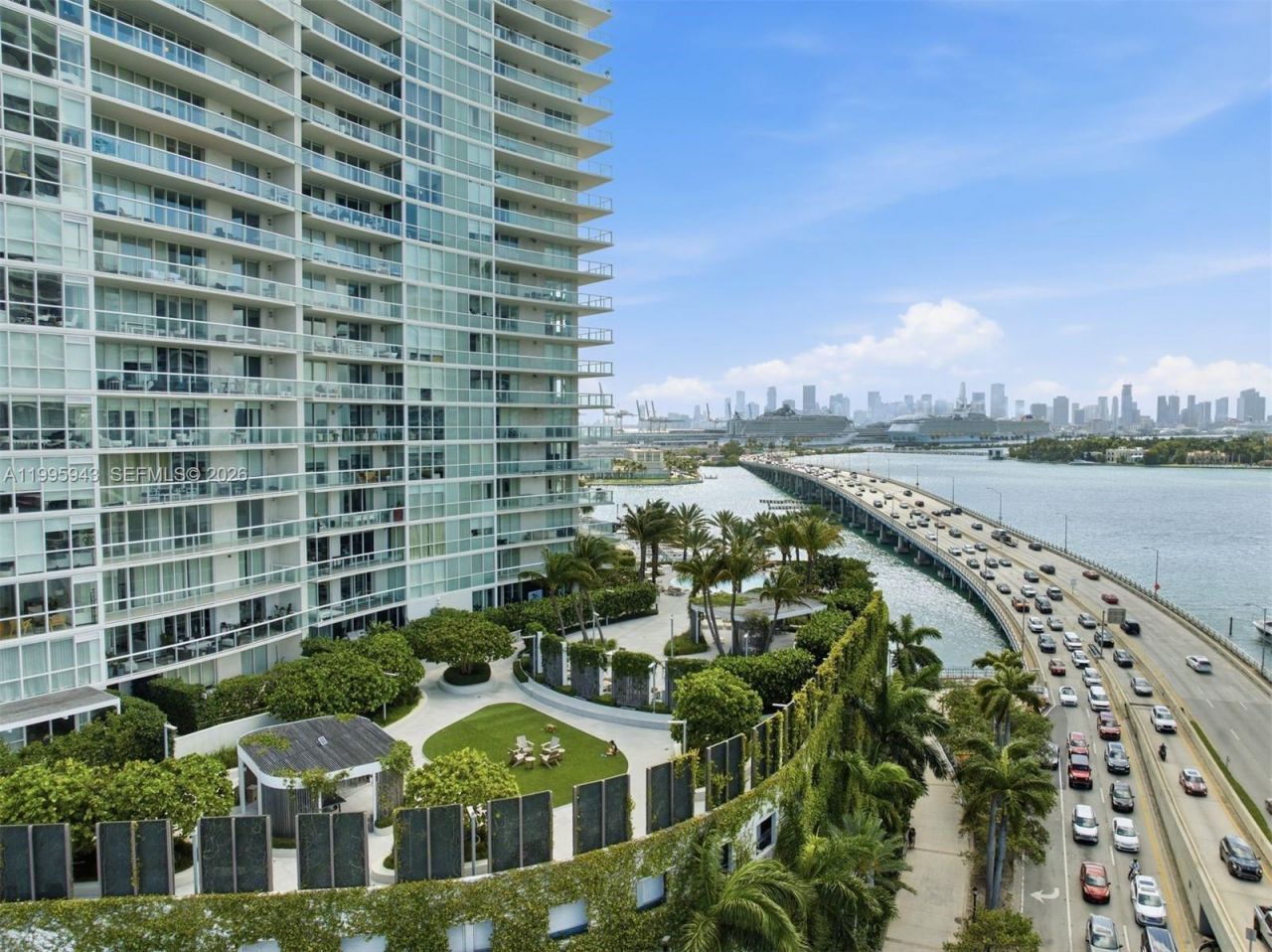 450 Alton Rd, Unit 910, Miami Beach, FL 33139 Photo