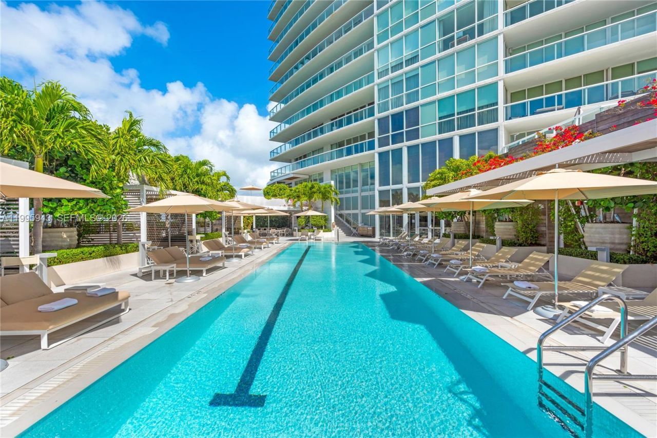450 Alton Rd, Unit 910, Miami Beach, FL 33139 Photo