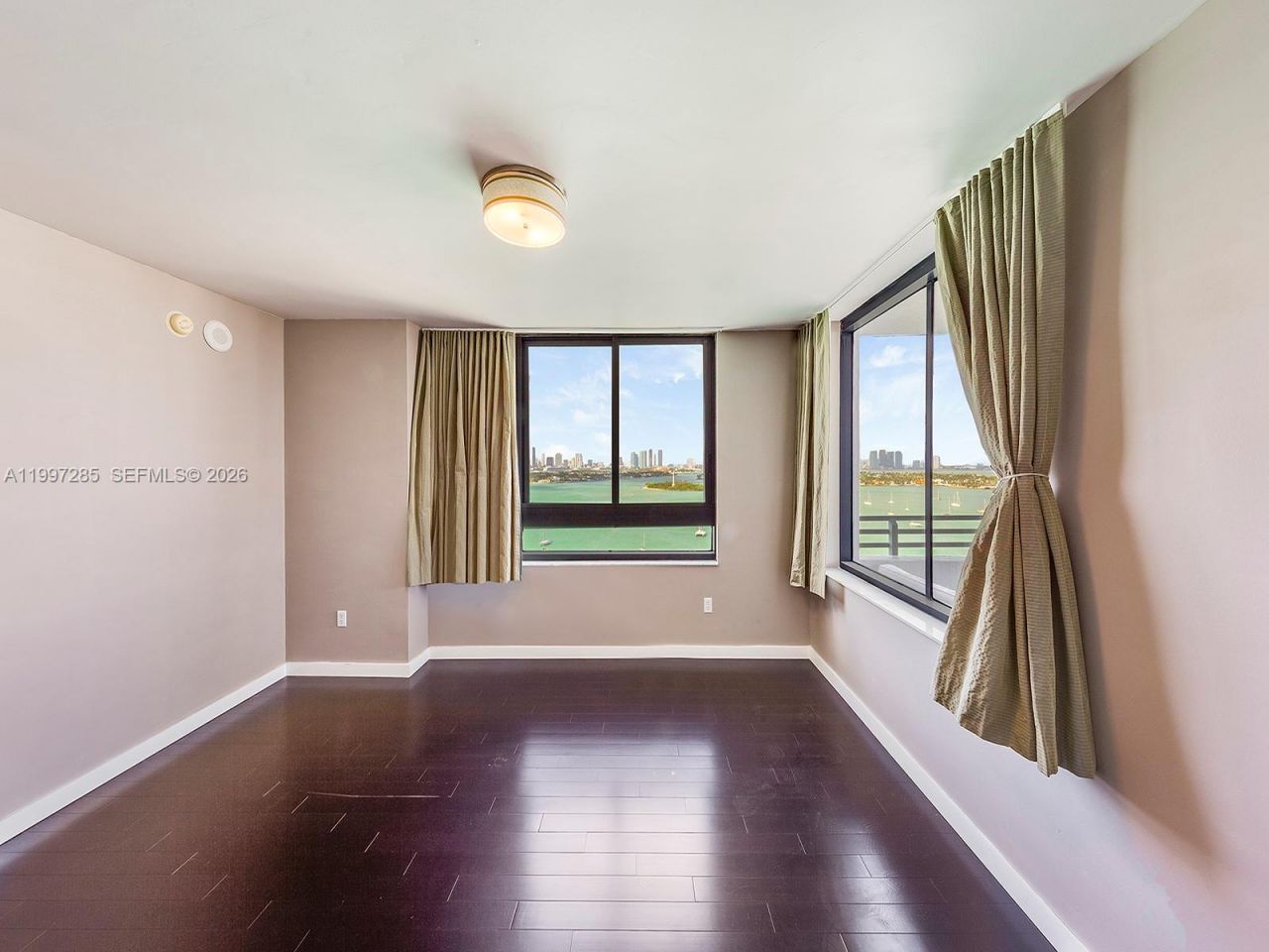 1330 West Ave, Unit 1701, Miami Beach, FL 33139 Photo