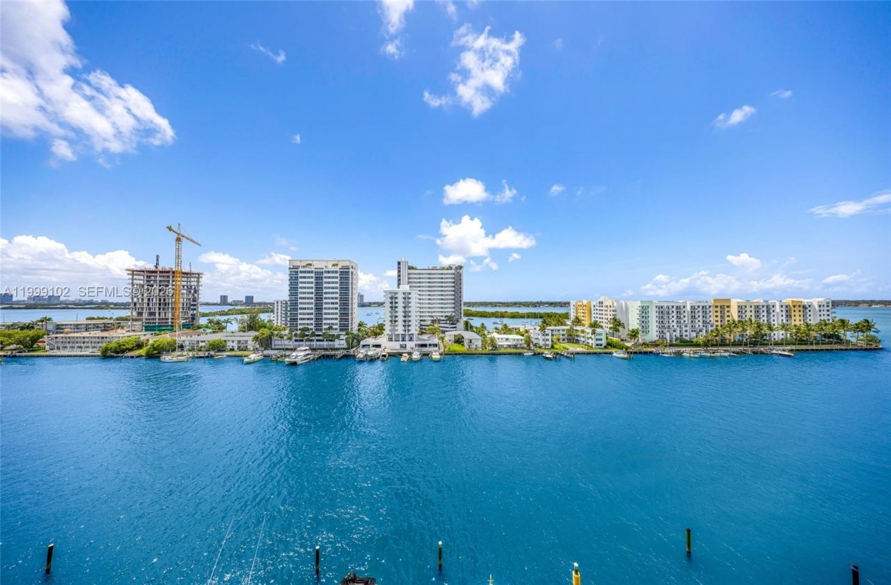 7928 East Dr, Unit 902, North Bay Village, FL 33141 Photo