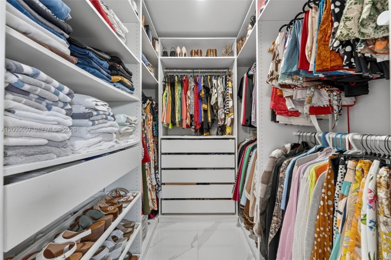 2051 NW 93rd Ln, Sunrise, FL 33322 Photo