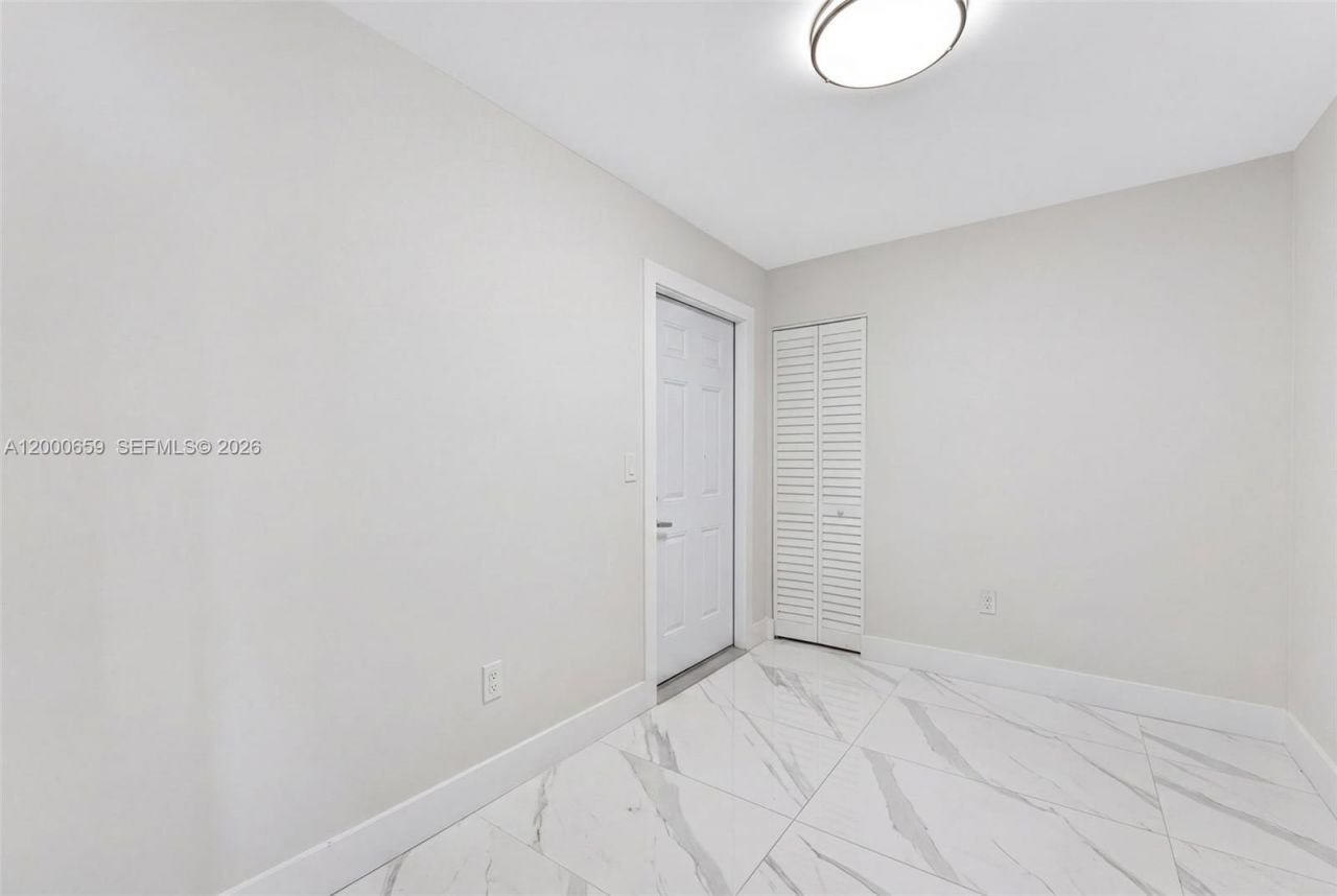 2051 NW 93rd Ln, Sunrise, FL 33322 Photo