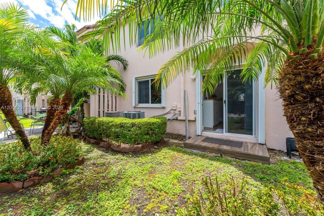 2721 SE 12th Pl, Unit 102, Homestead, FL 33035 Photo
