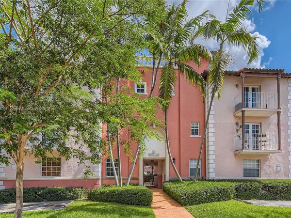 29 Santillane Ave , Unit 2, Coral Gables, FL 33134