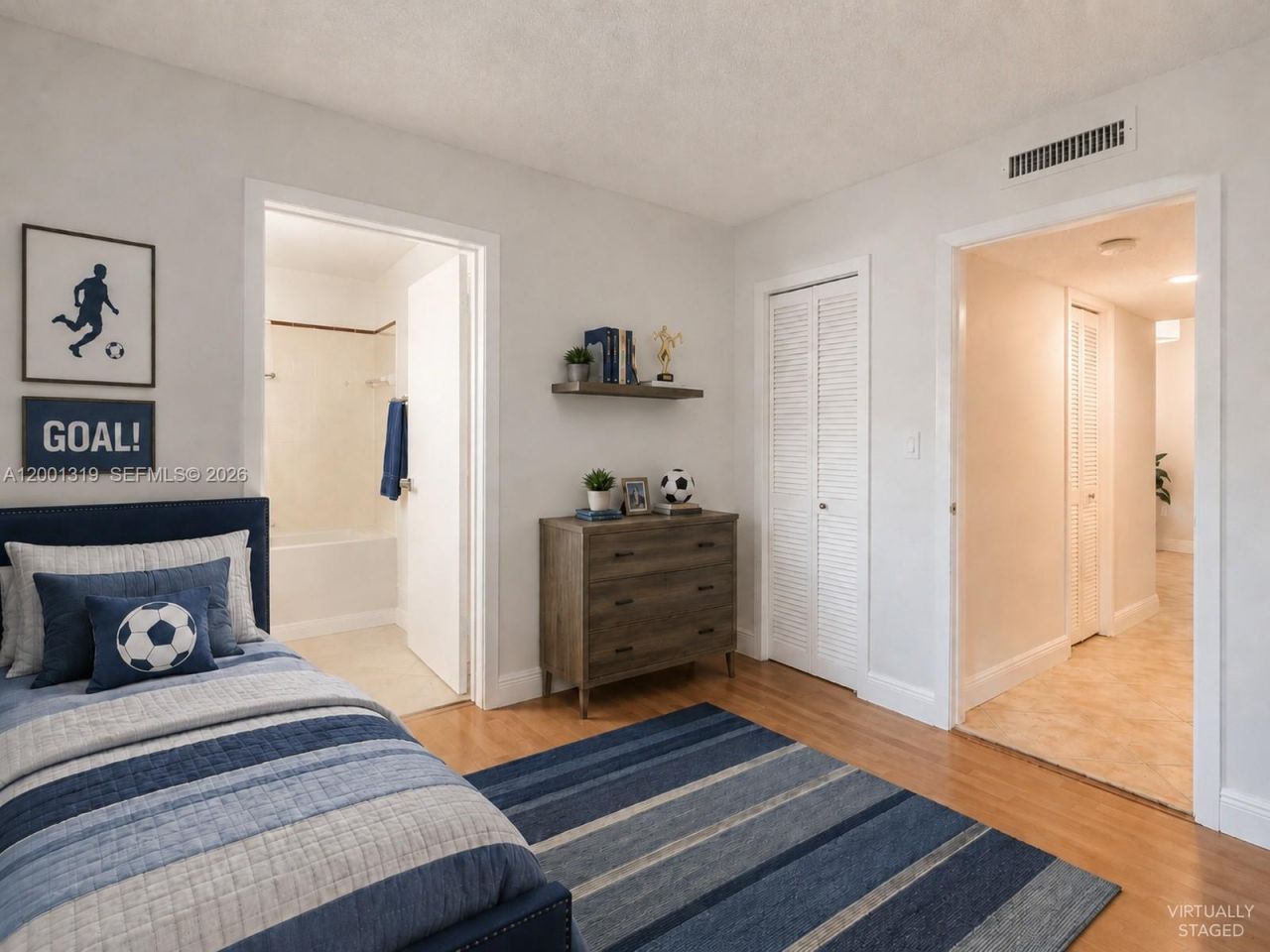 29 Santillane Ave, Unit 2, Coral Gables, FL 33134 Photo