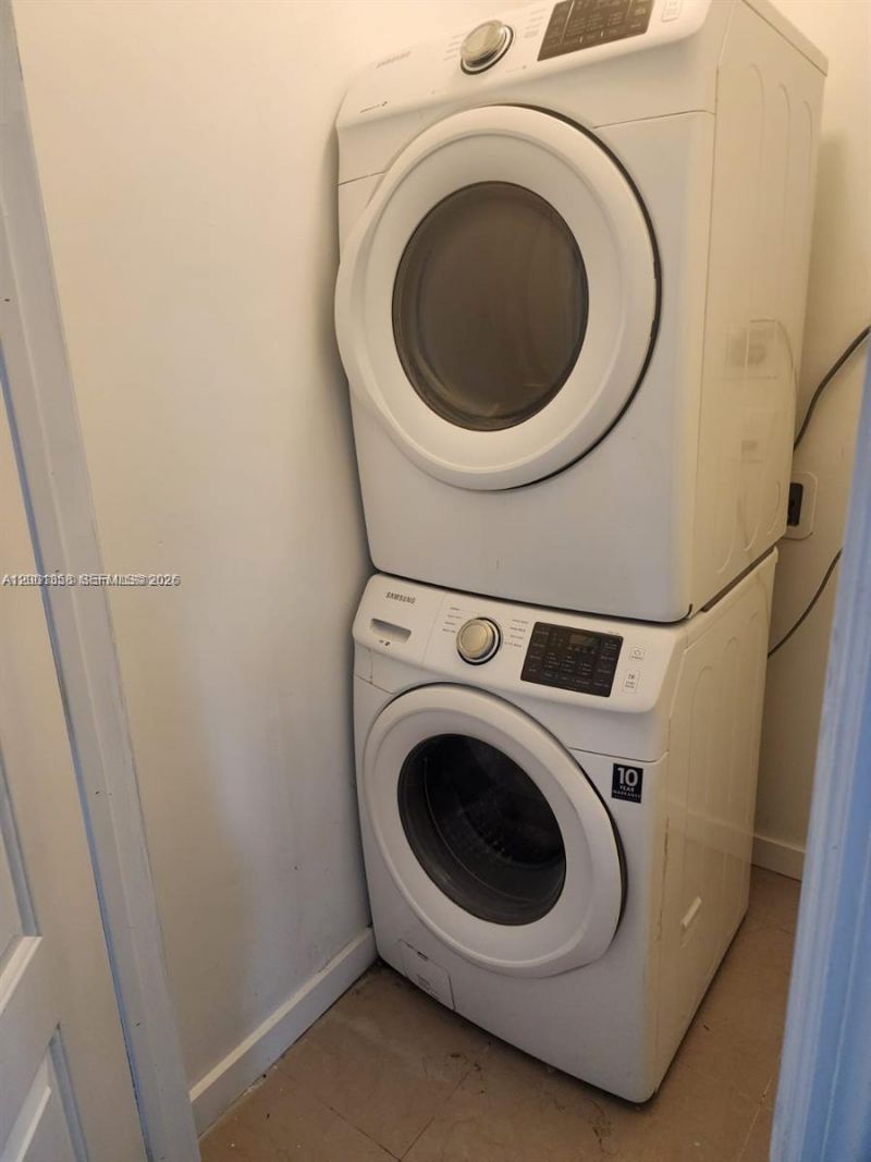 1726 SW 25th Ave, Unit 1, Miami, FL 33145 Photo