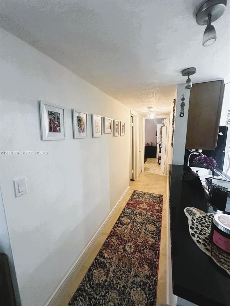 7483 SW 82nd St, Unit A102, Miami, FL 33143 Photo