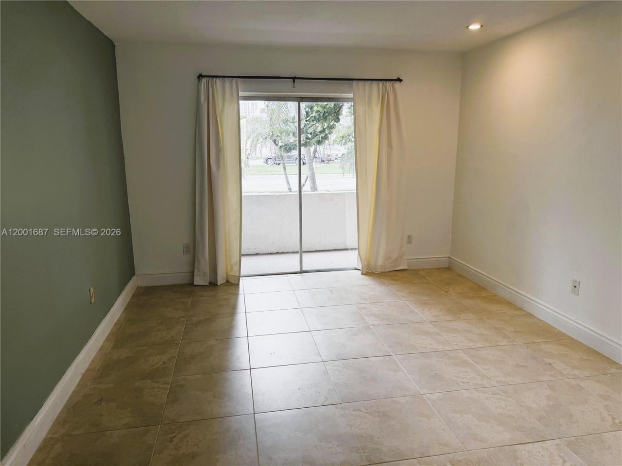 7483 SW 82nd St, Unit A102, Miami, FL 33143 Photo
