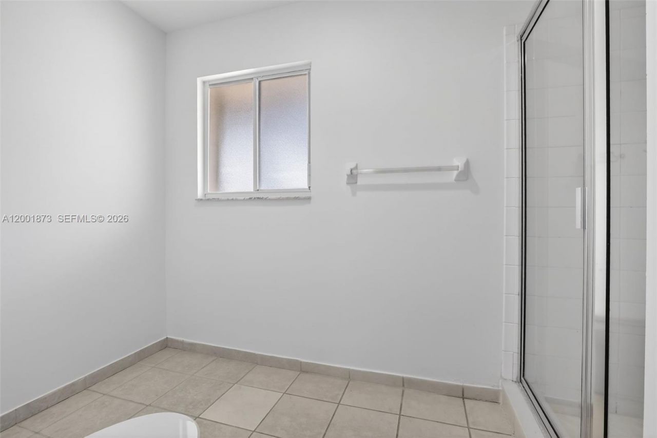 10907 W Broward Blvd, Plantation, FL 33324 Photo