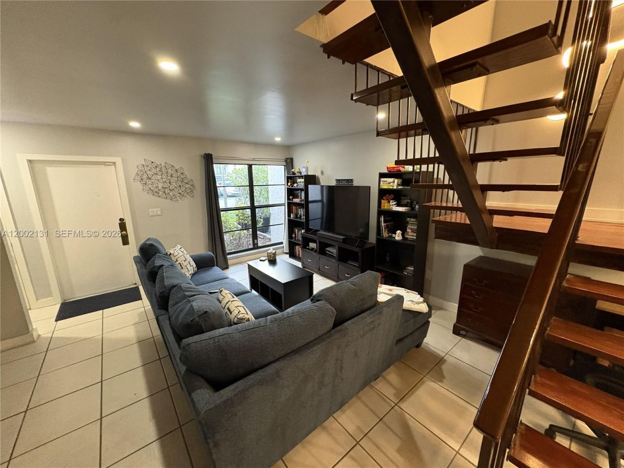 6530 Kendale Lakes Dr, Unit 1303, Miami, FL 33183 Photo