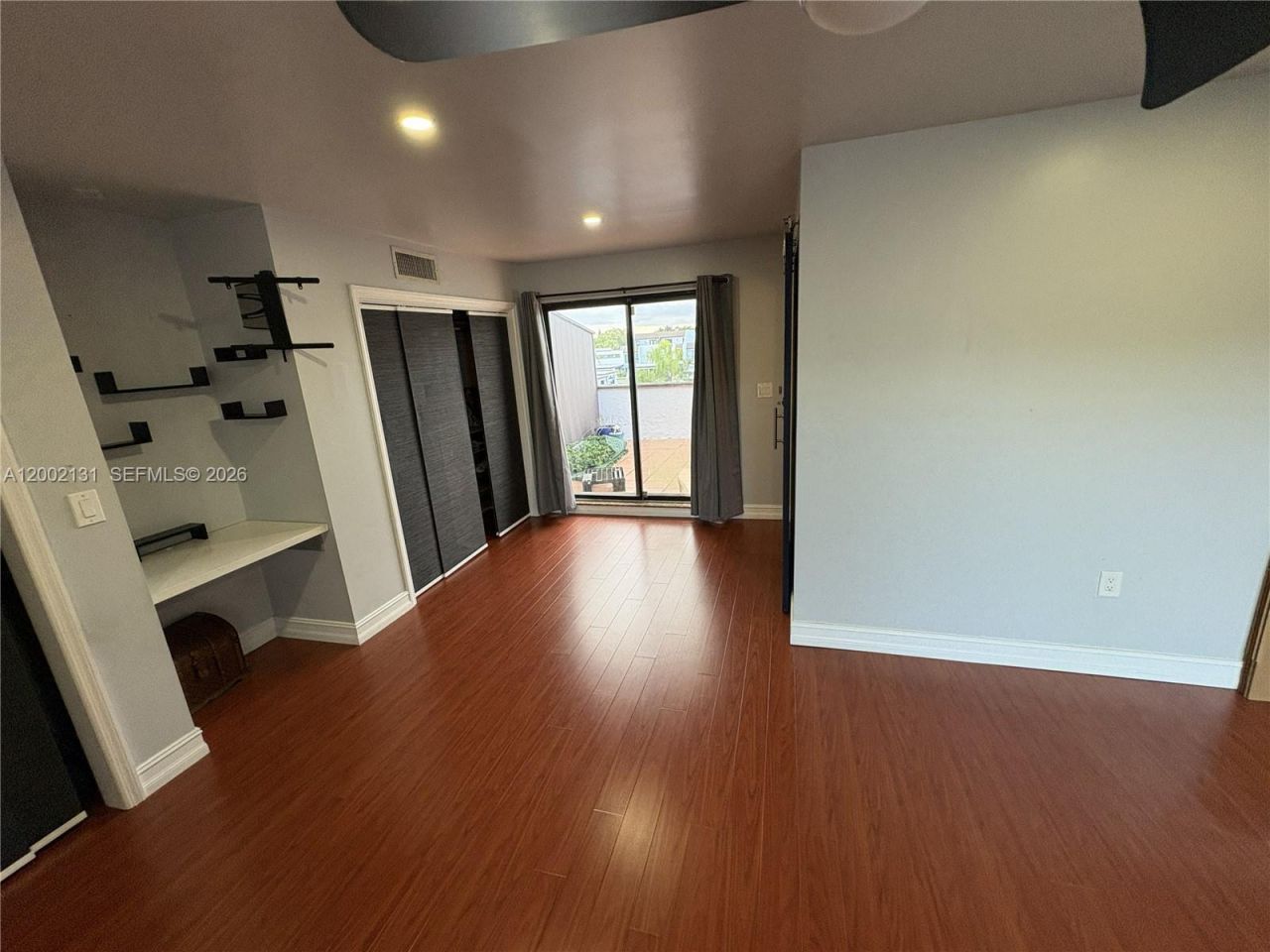 6530 Kendale Lakes Dr, Unit 1303, Miami, FL 33183 Photo