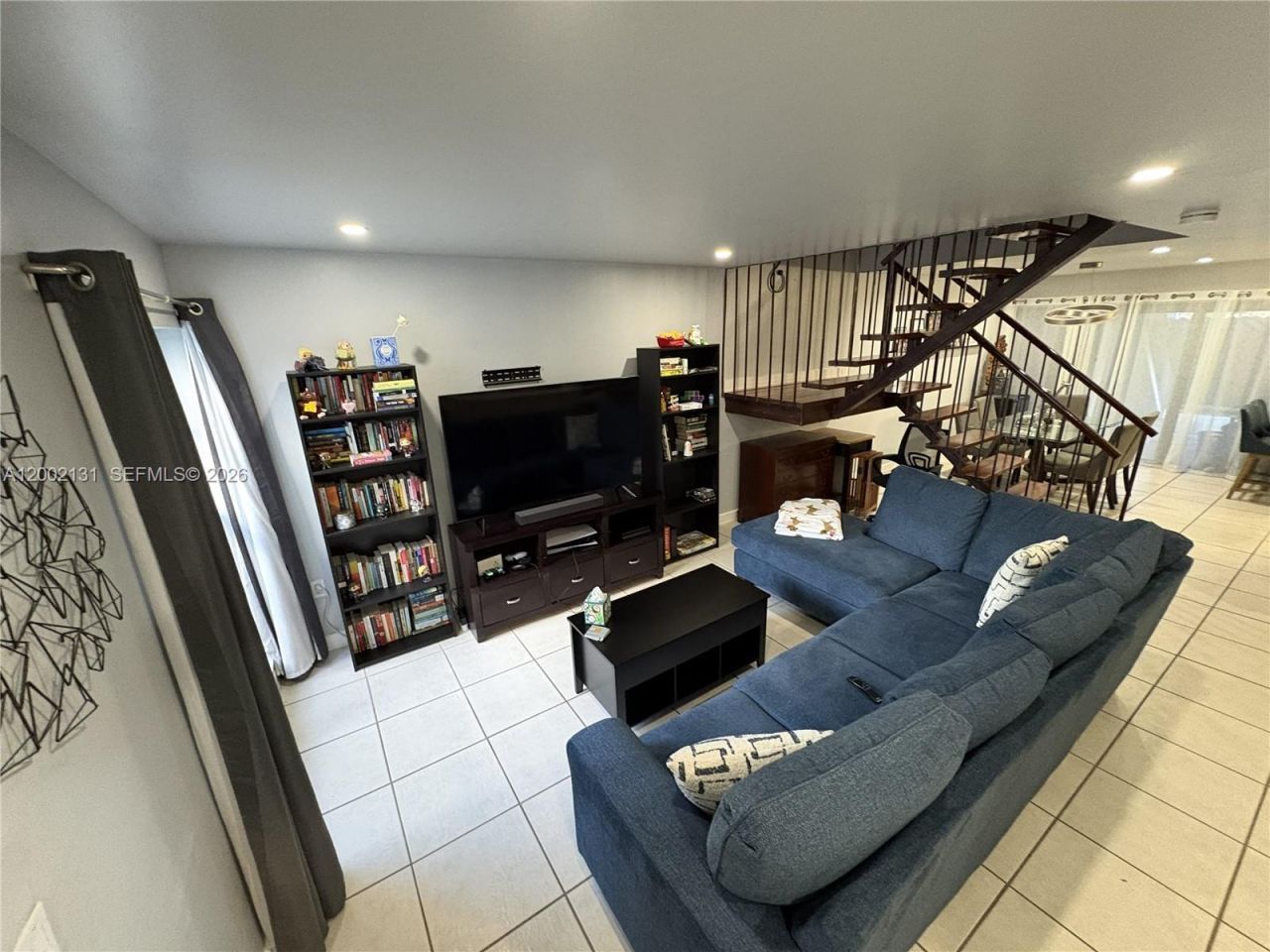 6530 Kendale Lakes Dr, Unit 1303, Miami, FL 33183 Photo