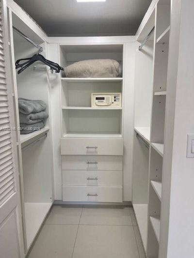 185 SE 14th Ter, Unit 913, Miami, FL 33131 Photo