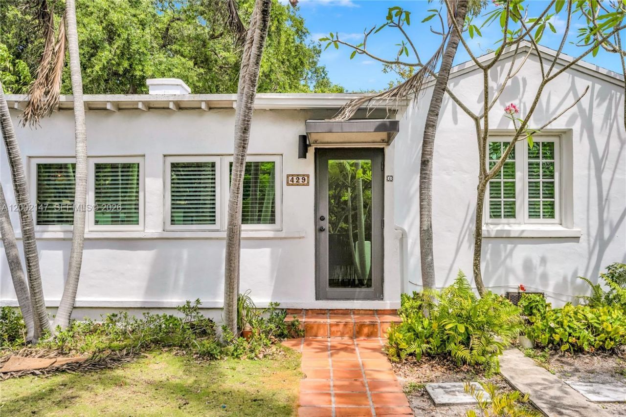 429 NE 73rd St, Miami, FL 33138 Photo