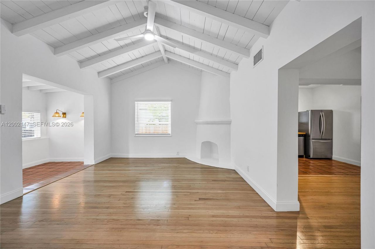 429 NE 73rd St, Miami, FL 33138 Photo