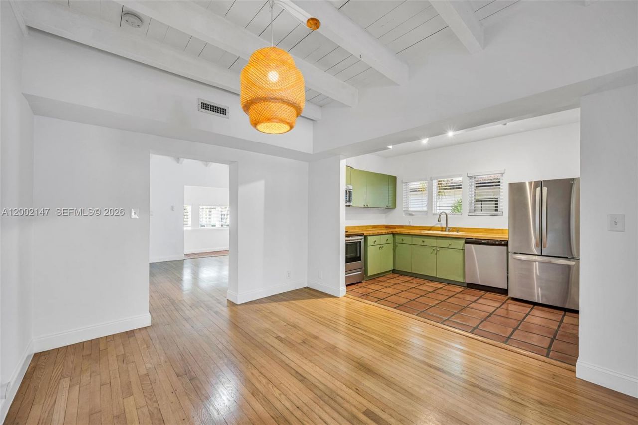 429 NE 73rd St, Miami, FL 33138 Photo