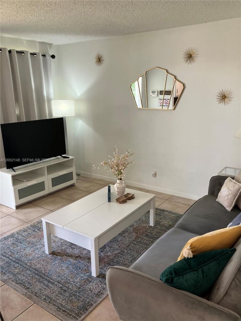 1936 Washington St, Hollywood, FL 33020 Photo