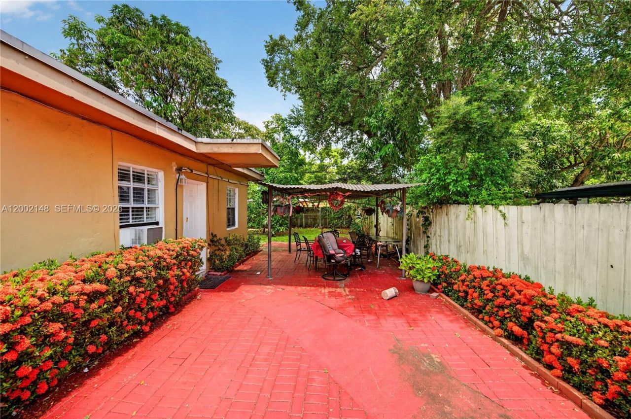 1936 Washington St, Hollywood, FL 33020 Photo