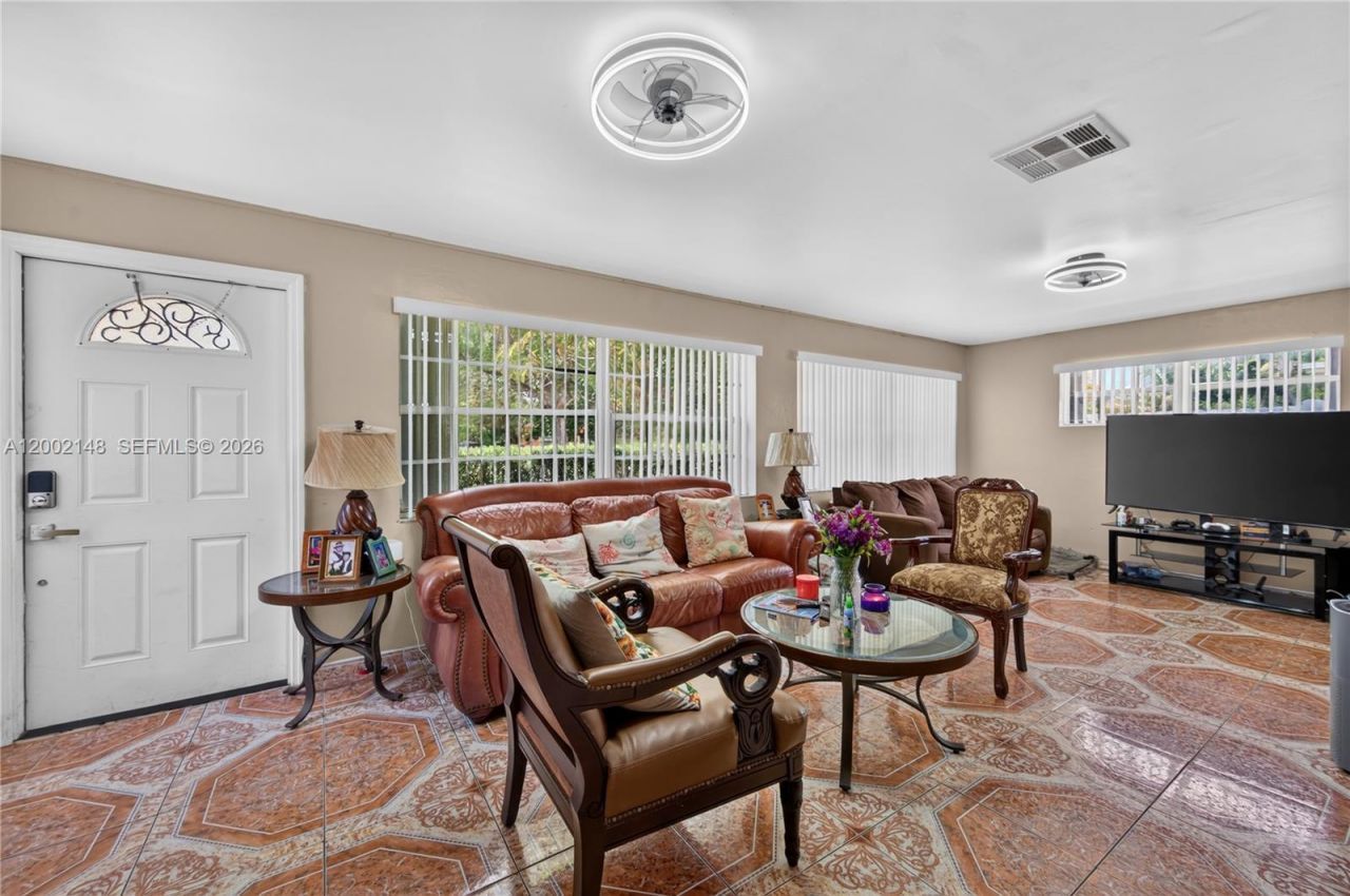 1936 Washington St, Hollywood, FL 33020 Photo