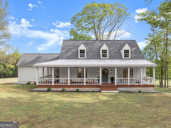 1407 Dixon Bridge Road, Maysville, GA 30558