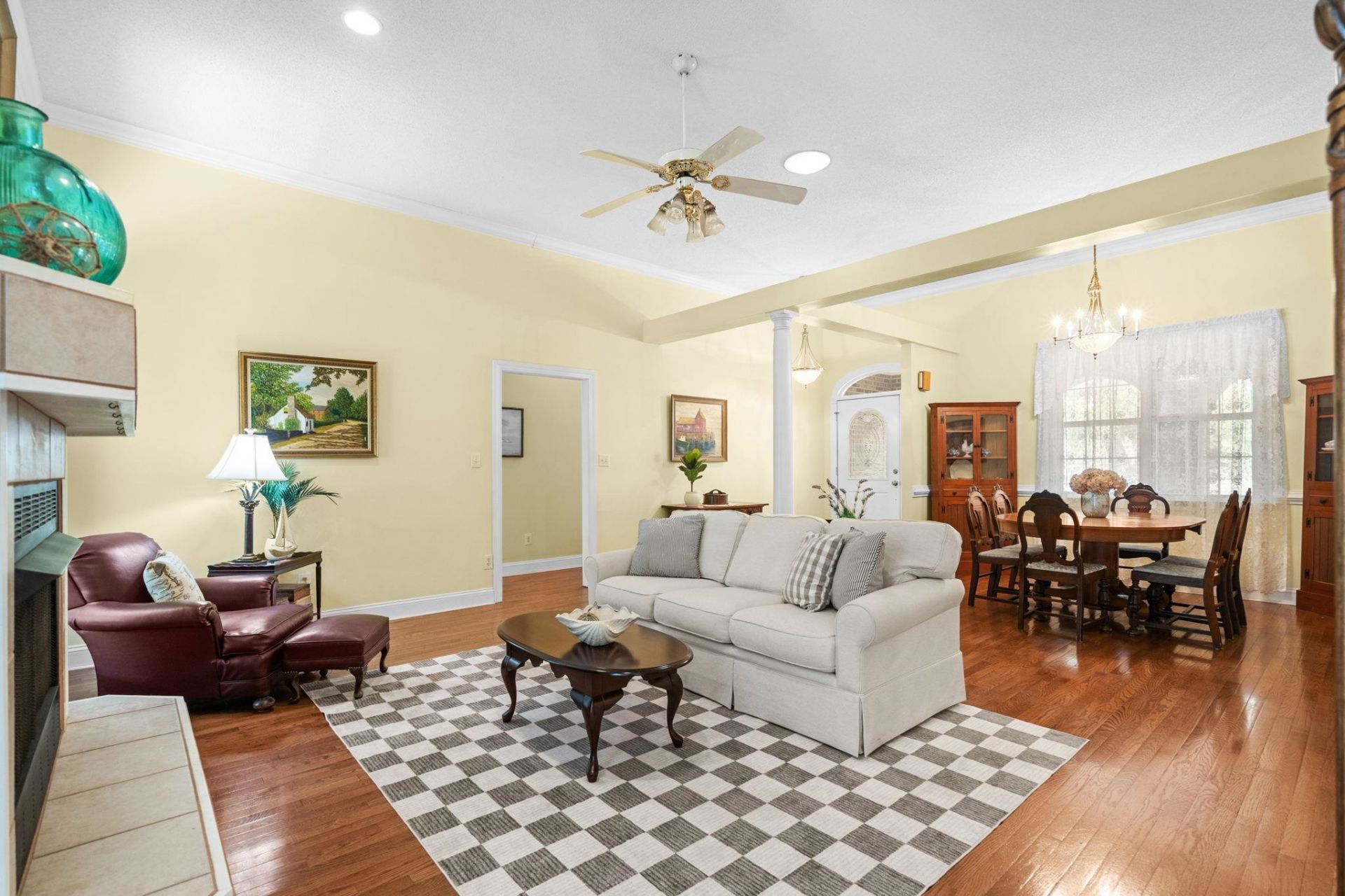 31 Spicebush Ln.  Photo 12