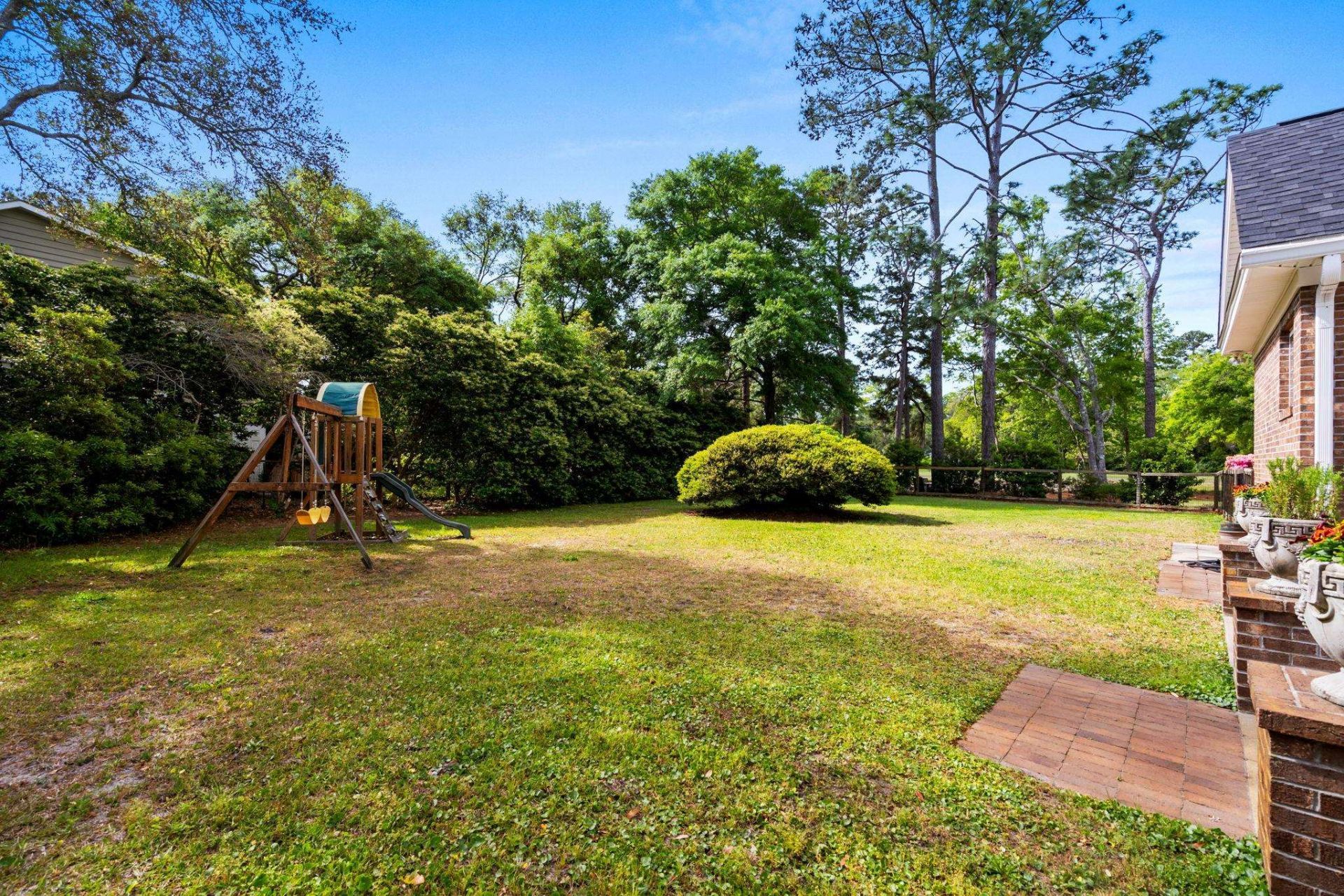 31 Spicebush Ln.  Photo 32