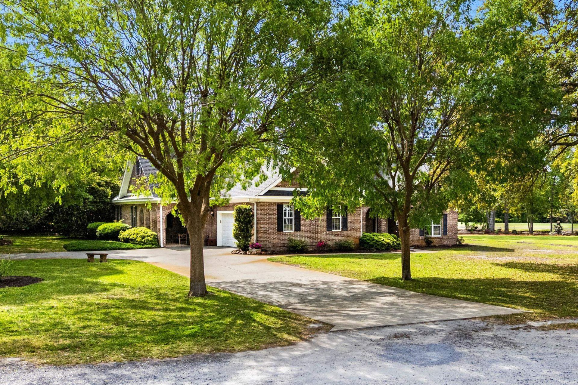 31 Spicebush Ln.  Photo 4