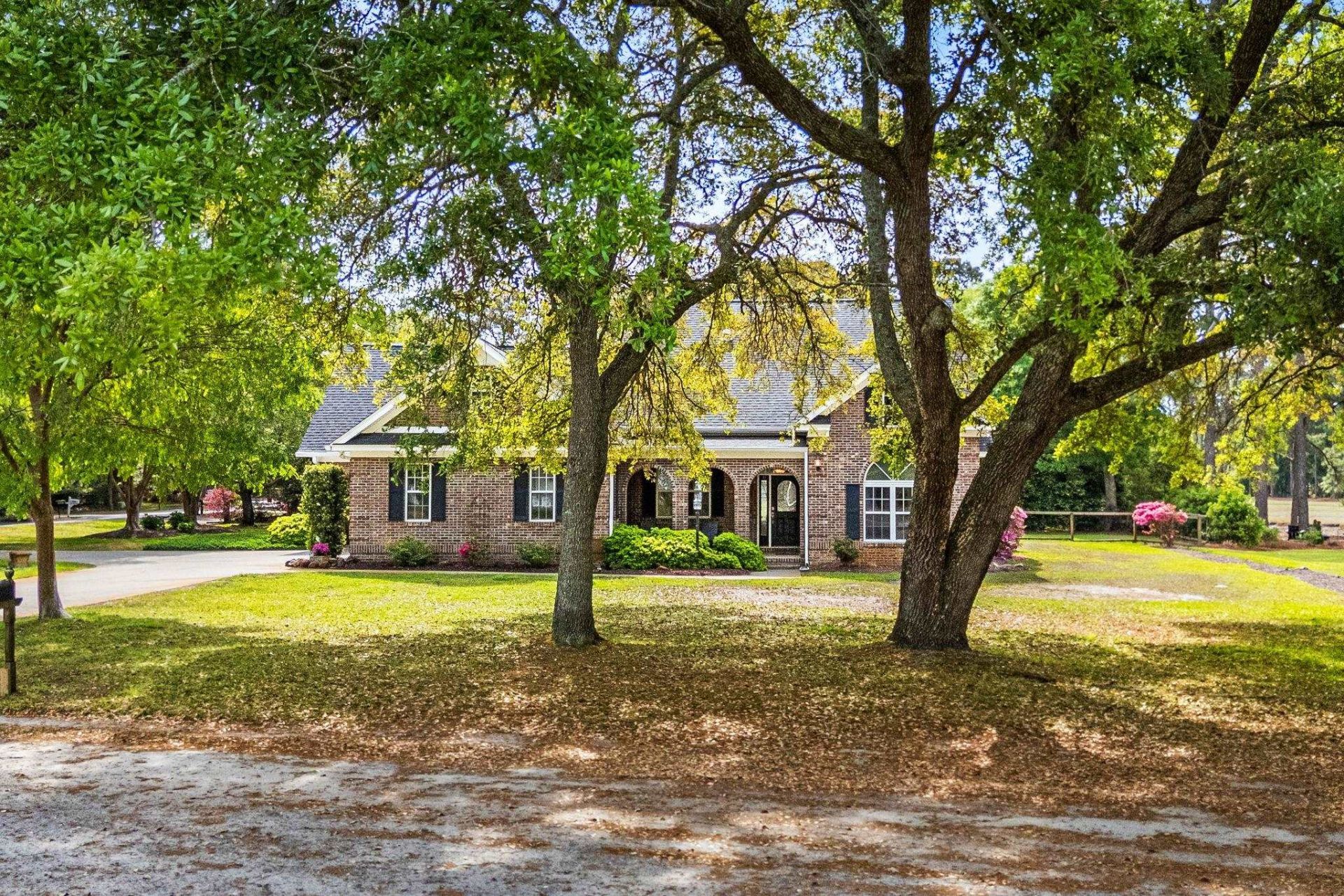 31 Spicebush Ln.  Photo 8