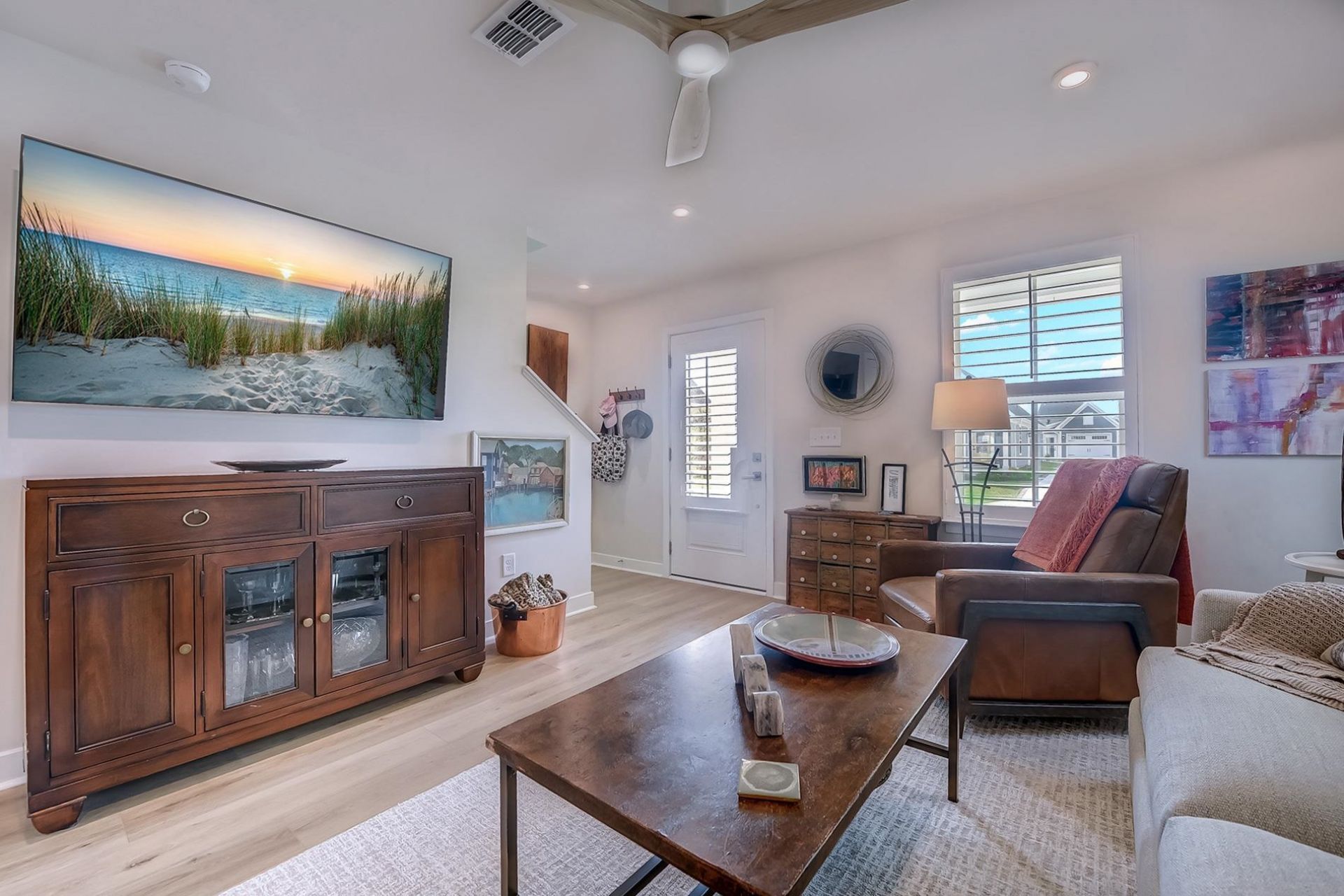 9032 Mabel Ct.  Photo 8