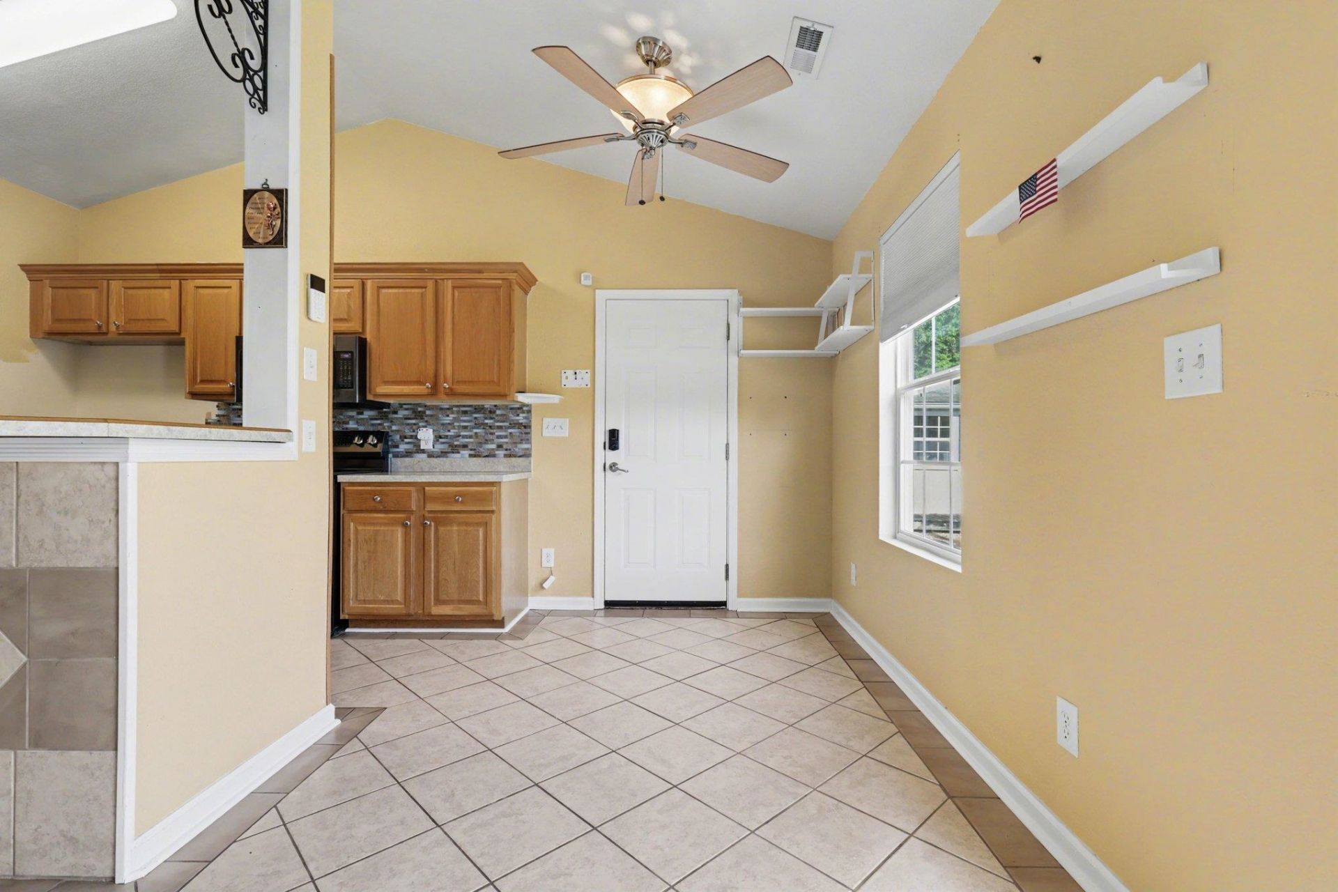 1116 Jumper Trail Circle  Photo 8