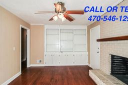 2000 Wood Creek Ln.  photo 4