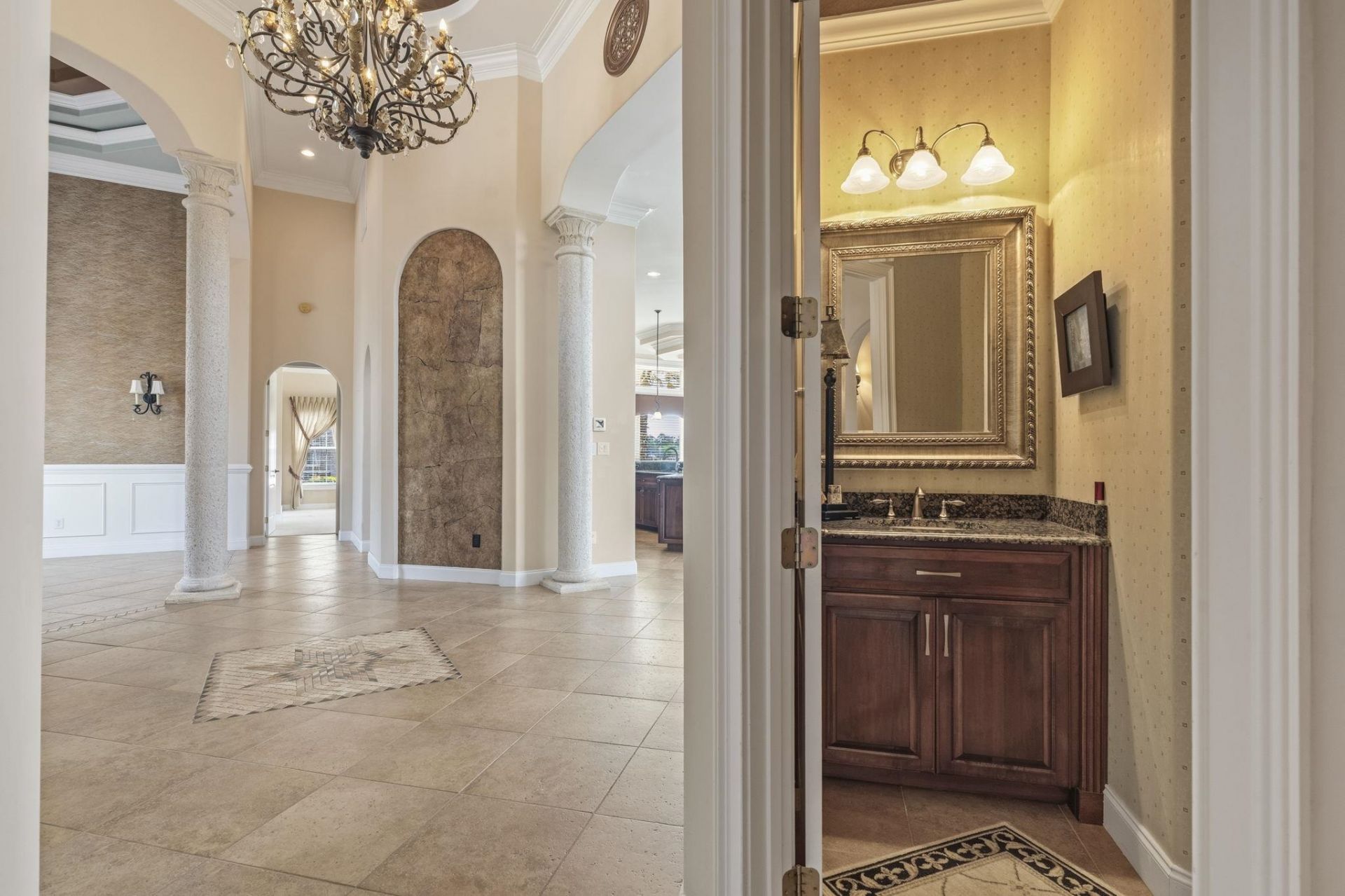 9445 Carrington Dr.  Photo 13