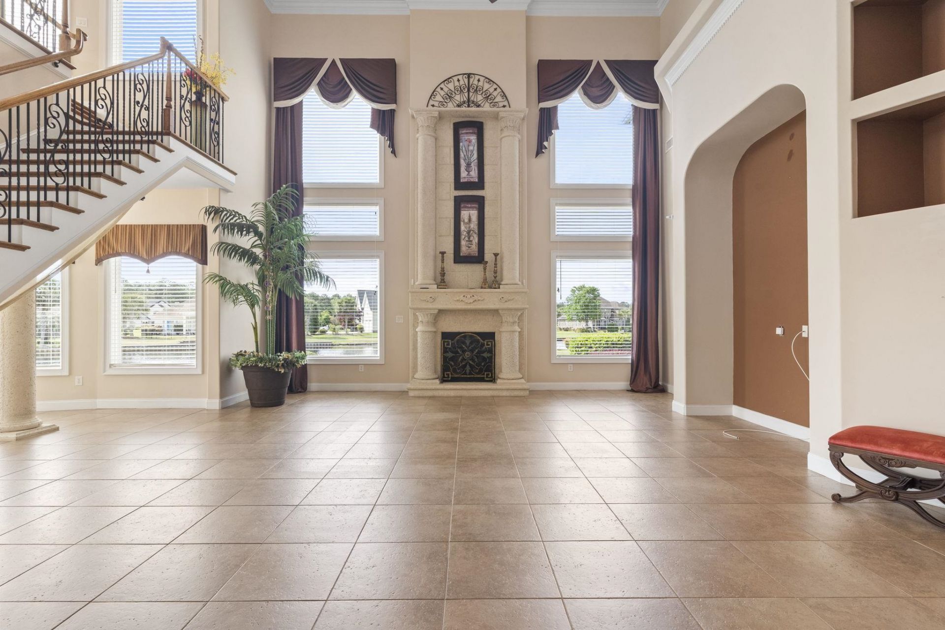 9445 Carrington Dr.  Photo 16